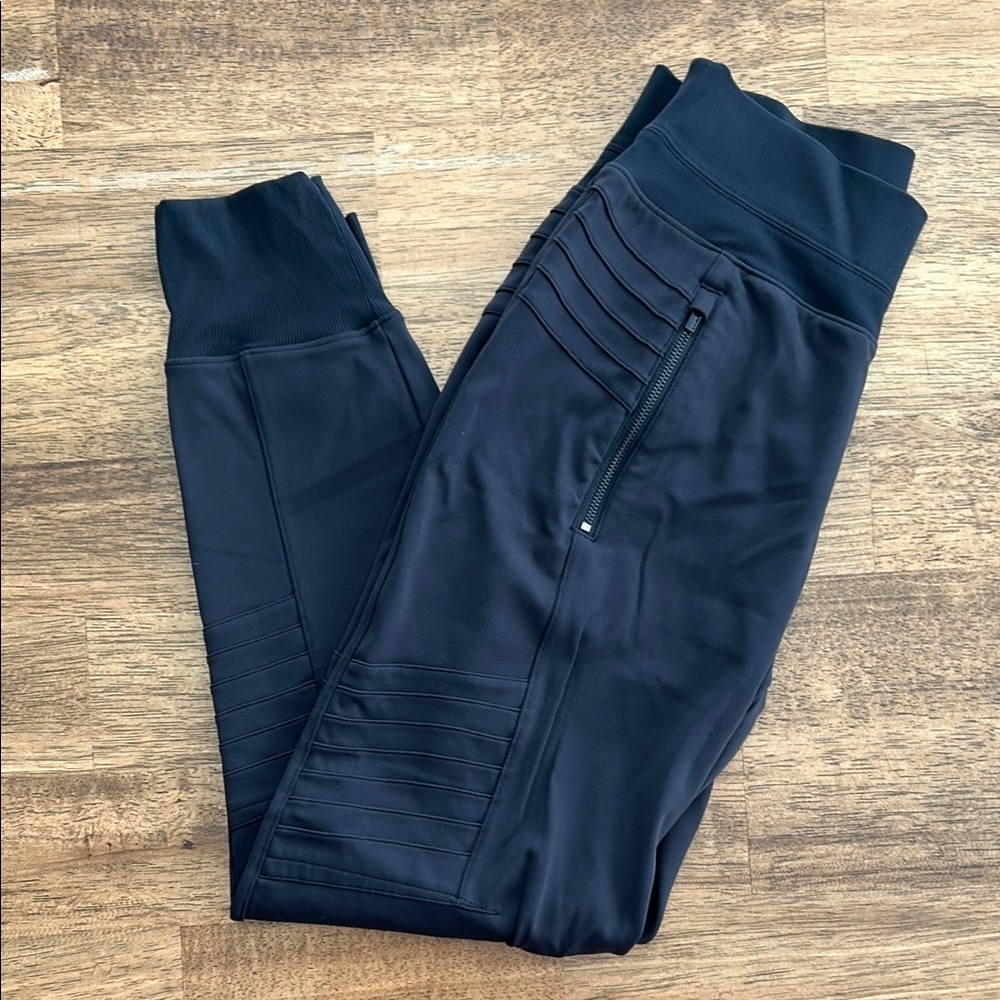 NWOT! Athleta Venice Moto Joggers Black Small Petite